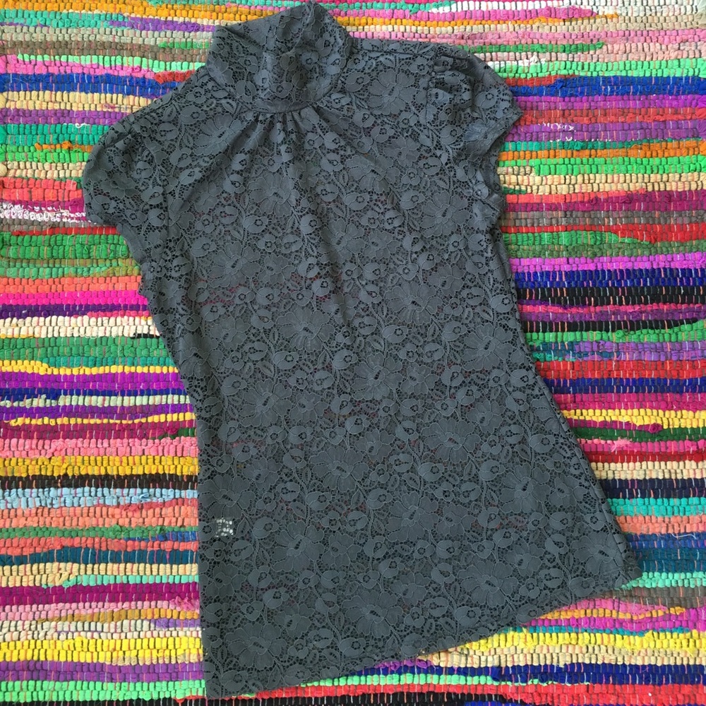 🖤🖤Like NEW Express top🖤🖤