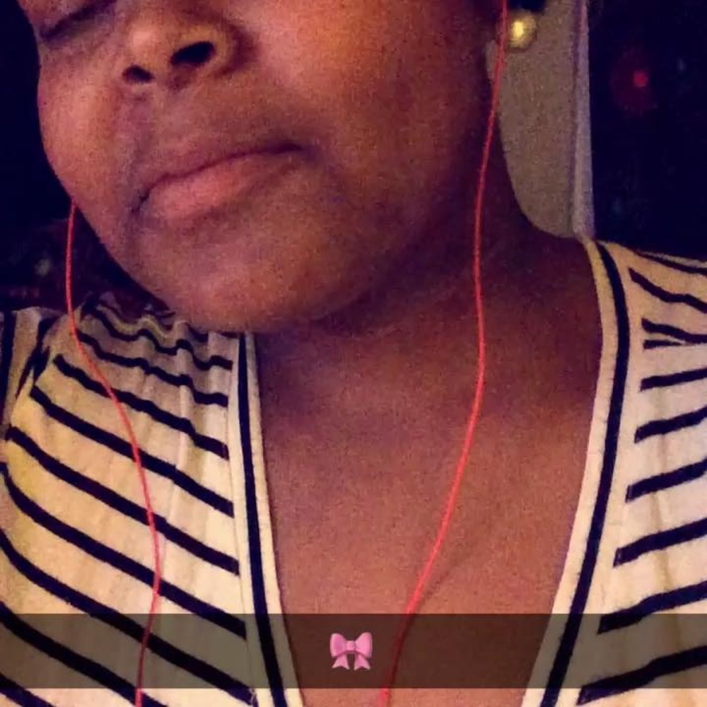 Meet your Posher, Destini
