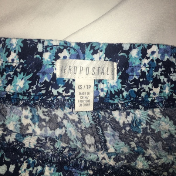 blue floral soft shorts - Picture 4 of 4