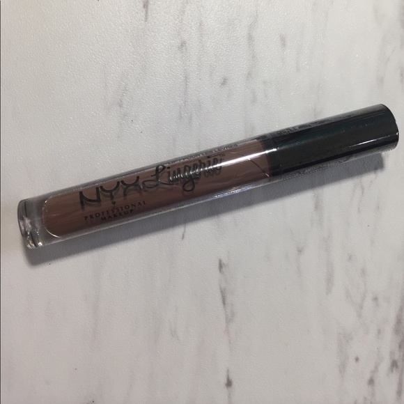 ⭐️BUNDLE ME⭐️ 💋 NEW NYX Lip Lingerie "Honeymoon" - Picture 1 of 4
