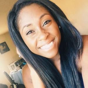 Meet your Posher, Whitney