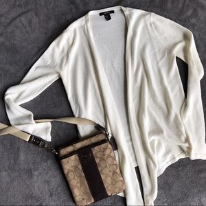 F21 Cream Sweater - M