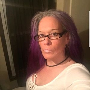 Meet your Posher, Kelli