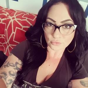 Meet your Posher, Kelley