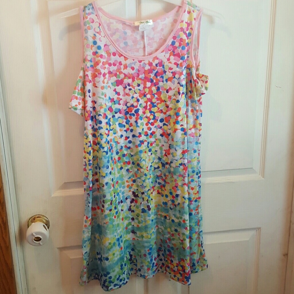 Colorful cold shoulder tunic top