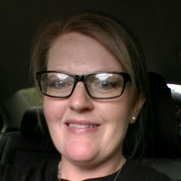 Meet your Posher, Shannon - Picture 1 of 1