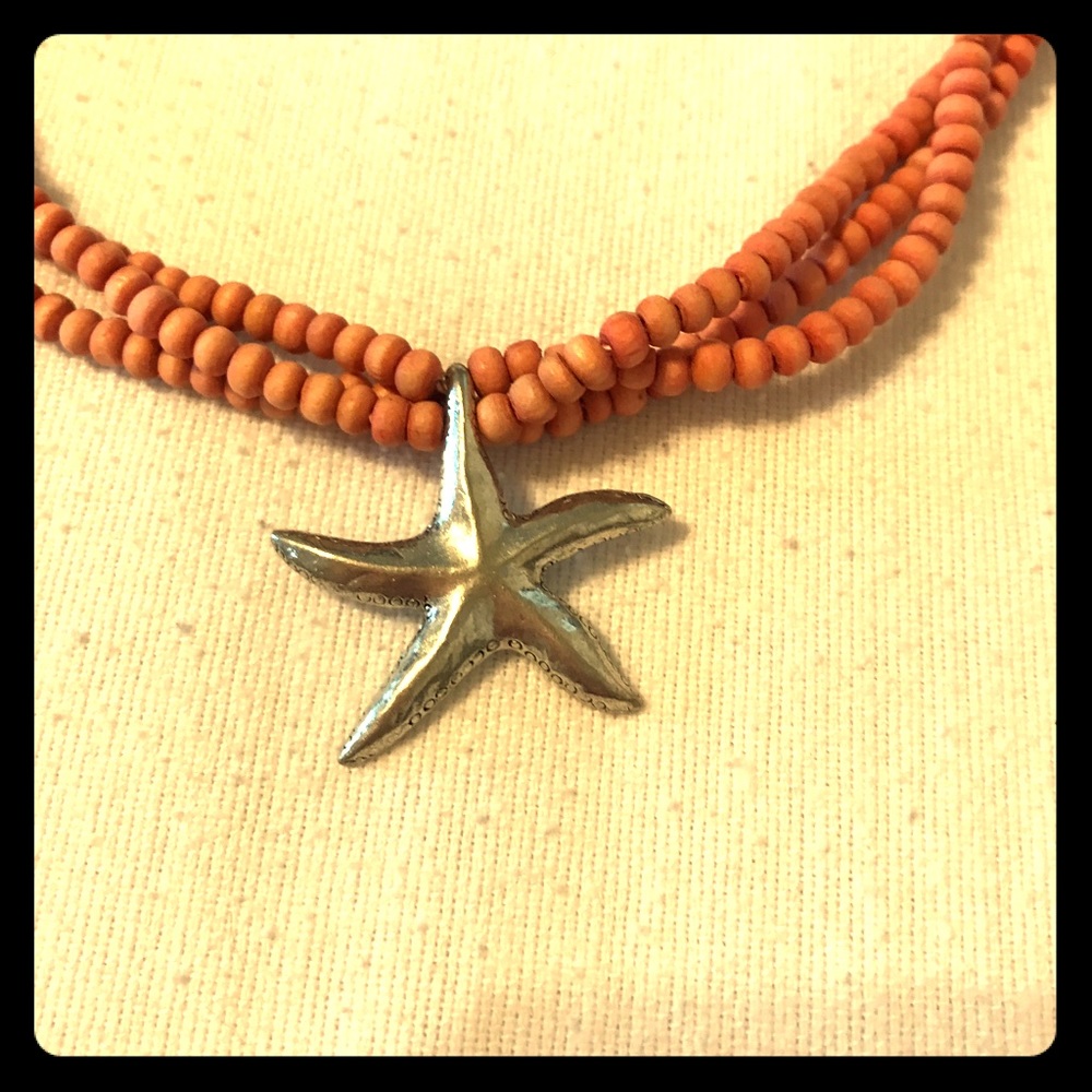 STARFISH NECKLACE w/3 strands of beads! 🏝🌊