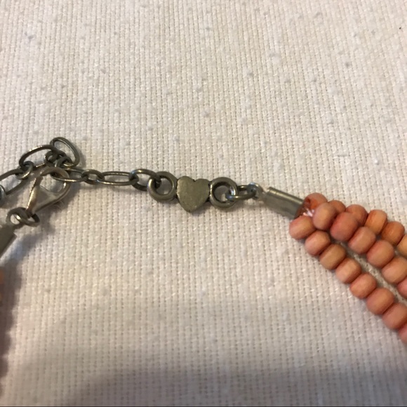 STARFISH NECKLACE w/3 strands of beads! 🏝🌊 - Picture 4 of 4