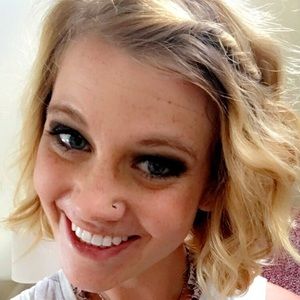 Meet your Posher, Kelsi