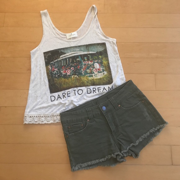 🎉3/$20 F21 Olive Cut-Off Shorts - Picture 6 of 6