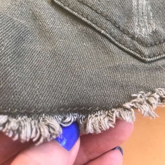 🎉3/$20 F21 Olive Cut-Off Shorts - Picture 5 of 6