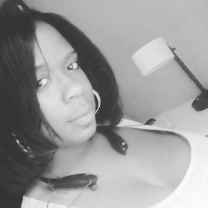 Meet your Posher, Ebony