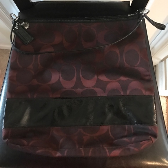 Coach Tote - Picture 4 of 4