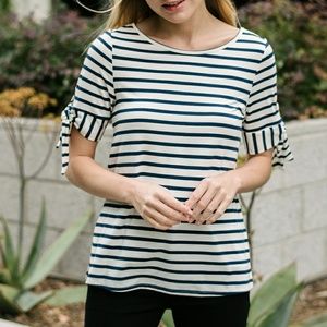 Lidia Striped Tied Sleeve Top L