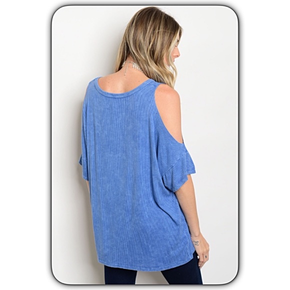 Soft Relaxed Flowy Cold Shoulder Tunic SM - Picture 3 of 4