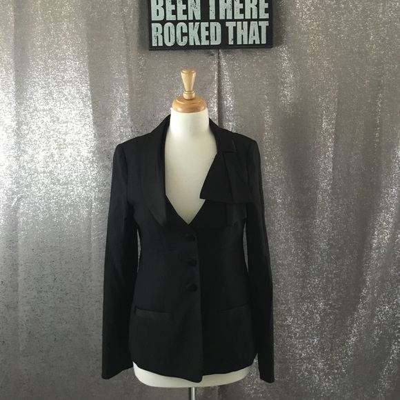 Nanette Lepore Jackets & Blazers - Nanette Lepore ruffle tuxedo blazer