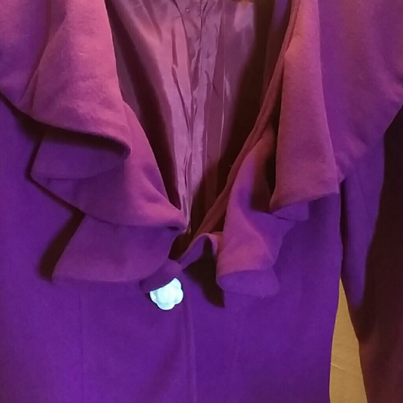Purple coat - Picture 2 of 4