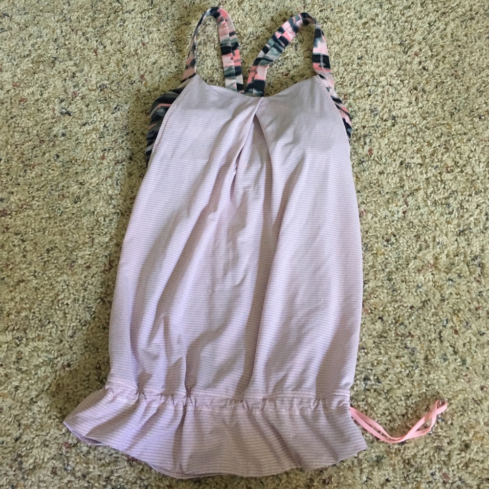 LULULEMON BUILT IN SPORTS BRA TOP