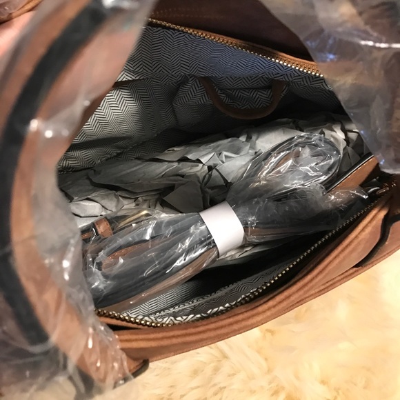 *1 LEFT* Free People Naya Satchel in Cognac - Picture 8 of 8