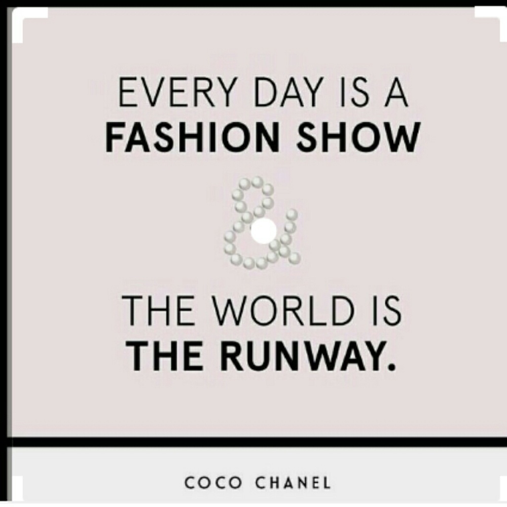 👗👛💎
