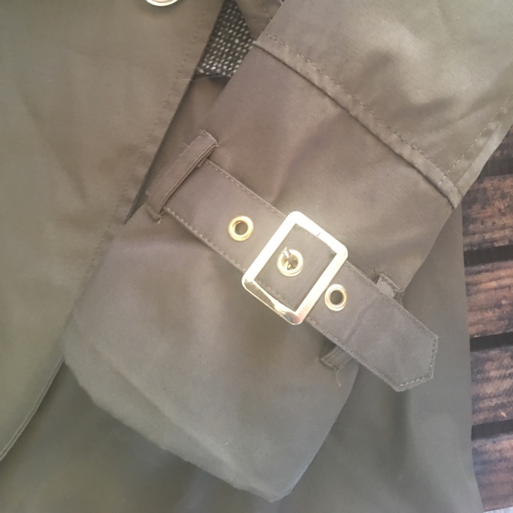 Steve Madden Olive Raincoat with tweed accent - Picture 4 of 4