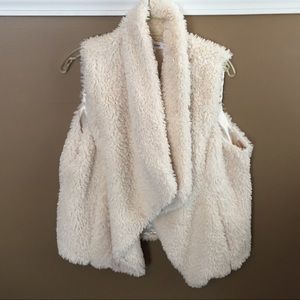 Calvin Klein fur vest large