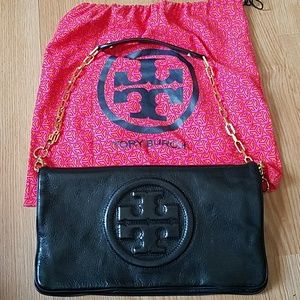 Authentic Leather Tory Burch Reva Clutch/ shoulder