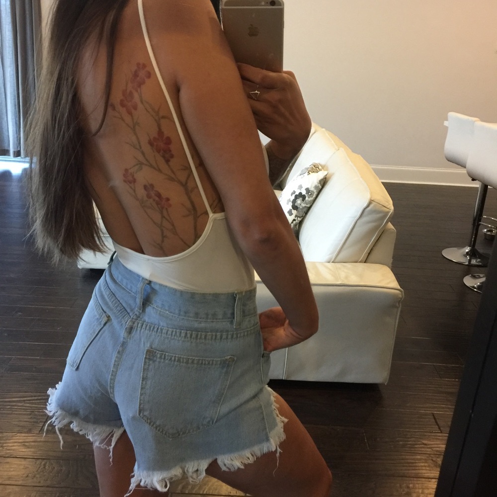3 LEFT! Eryn White Bodysuit - Picture 2 of 6