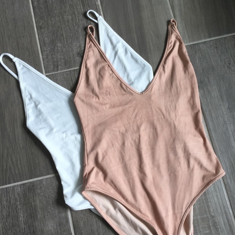 3 LEFT! Eryn White Bodysuit - Picture 4 of 6