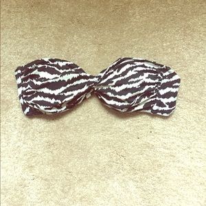 Strapless bathing suit top