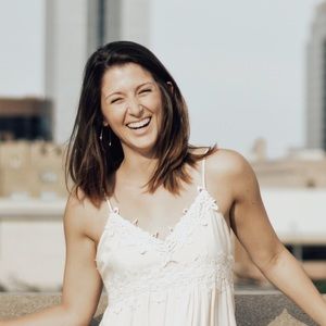 Meet your Posher, Caitlin