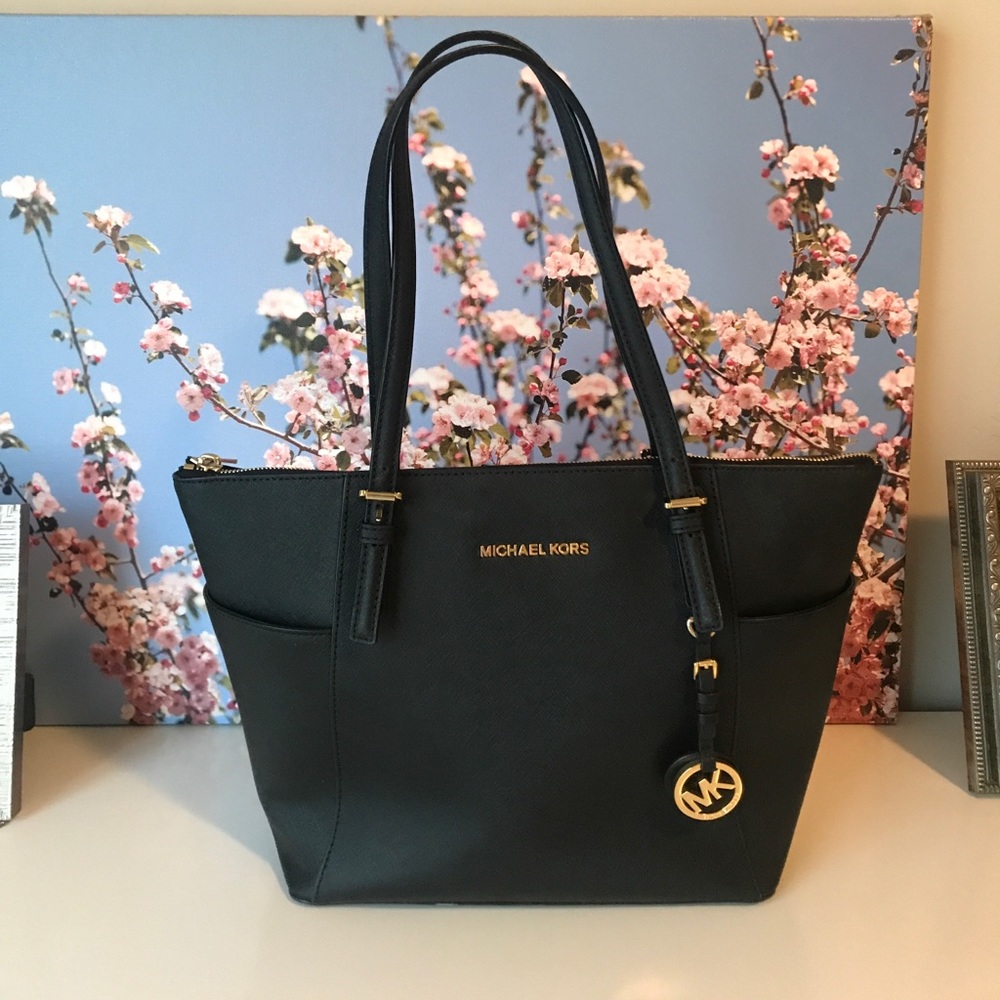 Black Michael Kors Tote