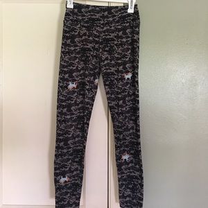 Lularoe Digitized Camo Unicorn OS leggings 🦄