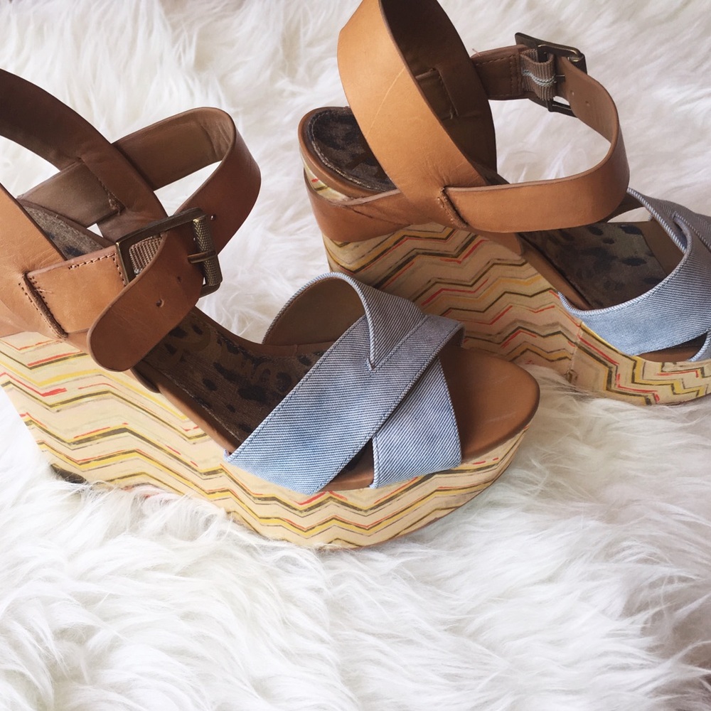 🎙🎊🎉 NWOT!! HP! Sam Edelman Wedges!!