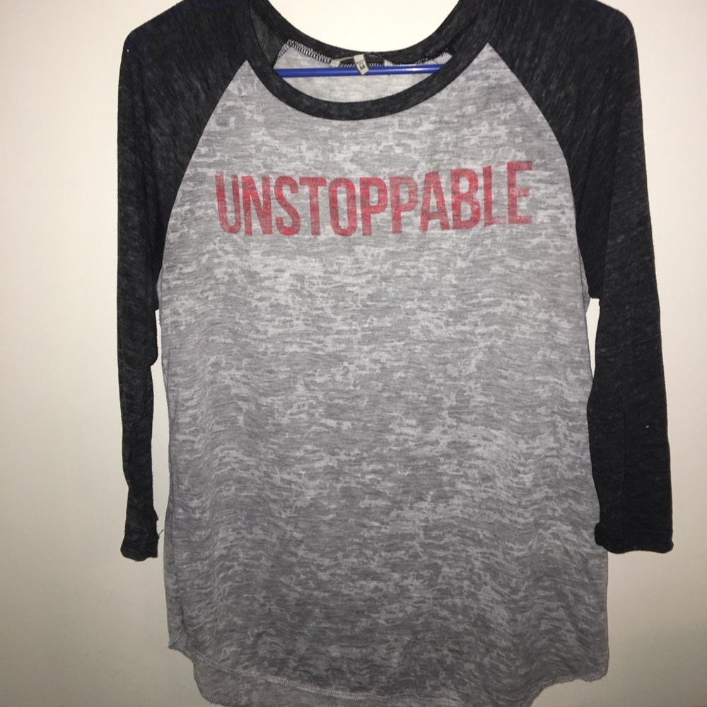BKE ranglan “unstoppable” tee