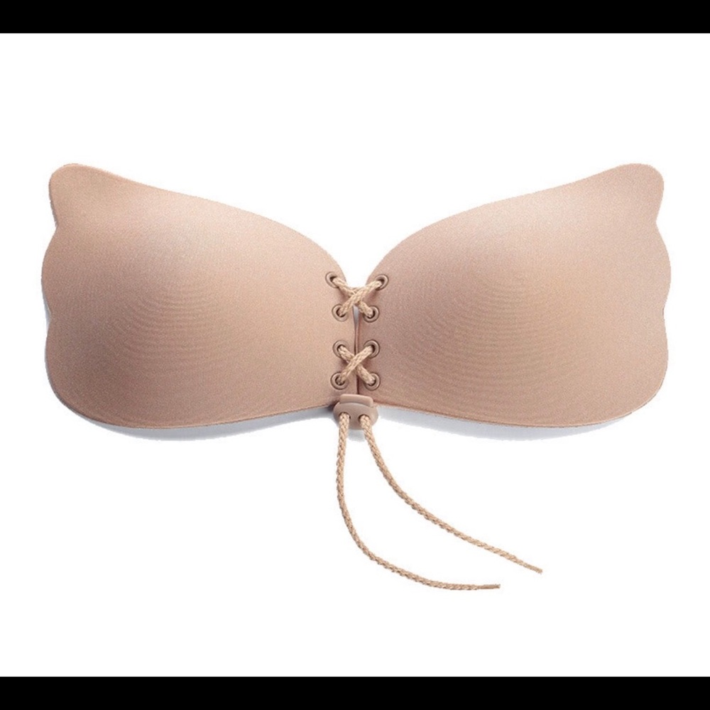1 DAY SALE! Nude Adhesive strapless bra - Picture 5 of 6