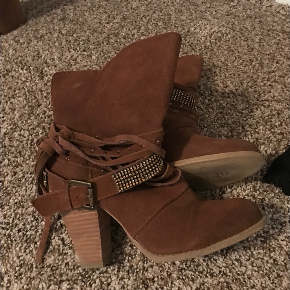 Buckle Boots