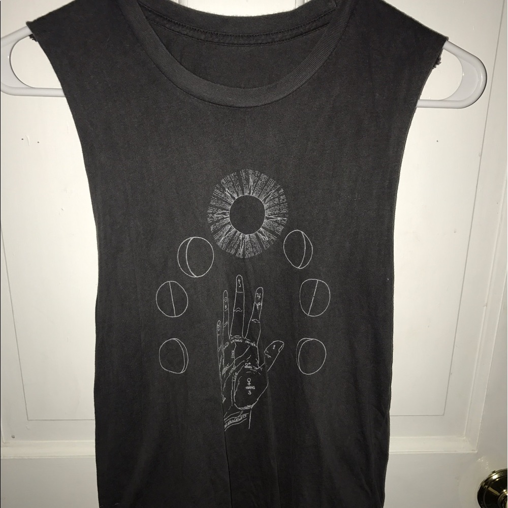 Hand and moon cut off tank top