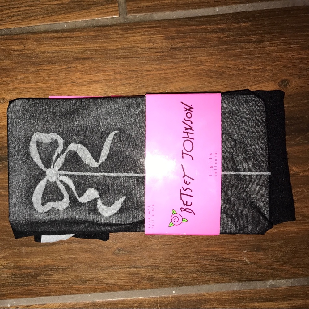 Betsey Johnson bow tights