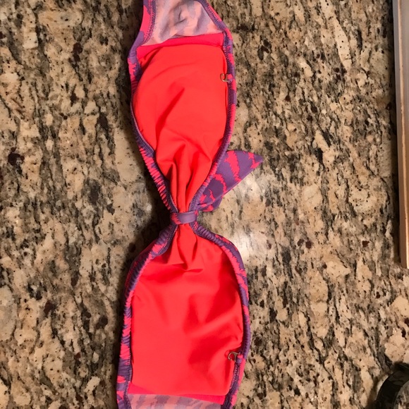 Bikini top - Picture 3 of 4