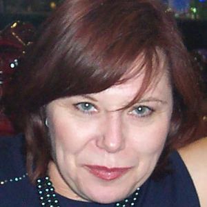 Meet your Posher, Claudia