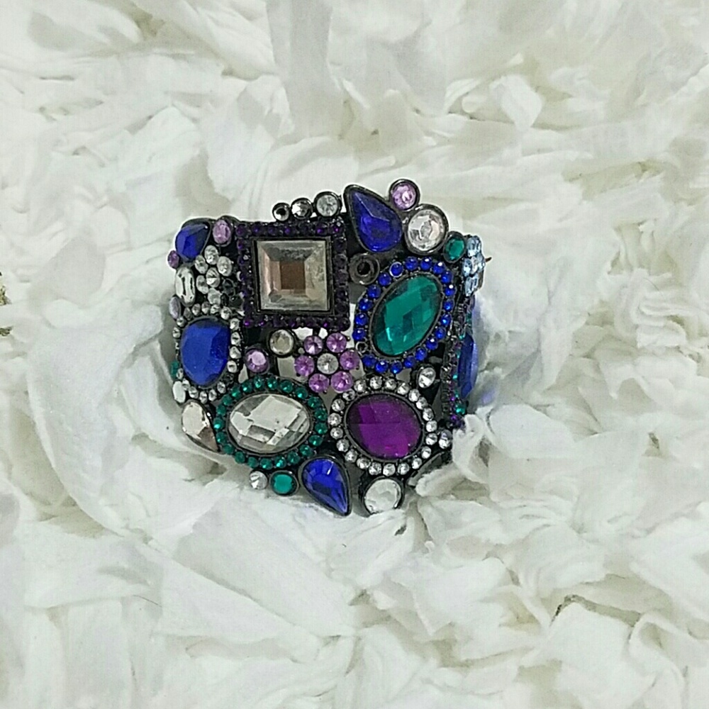 Stone encrusted cuff