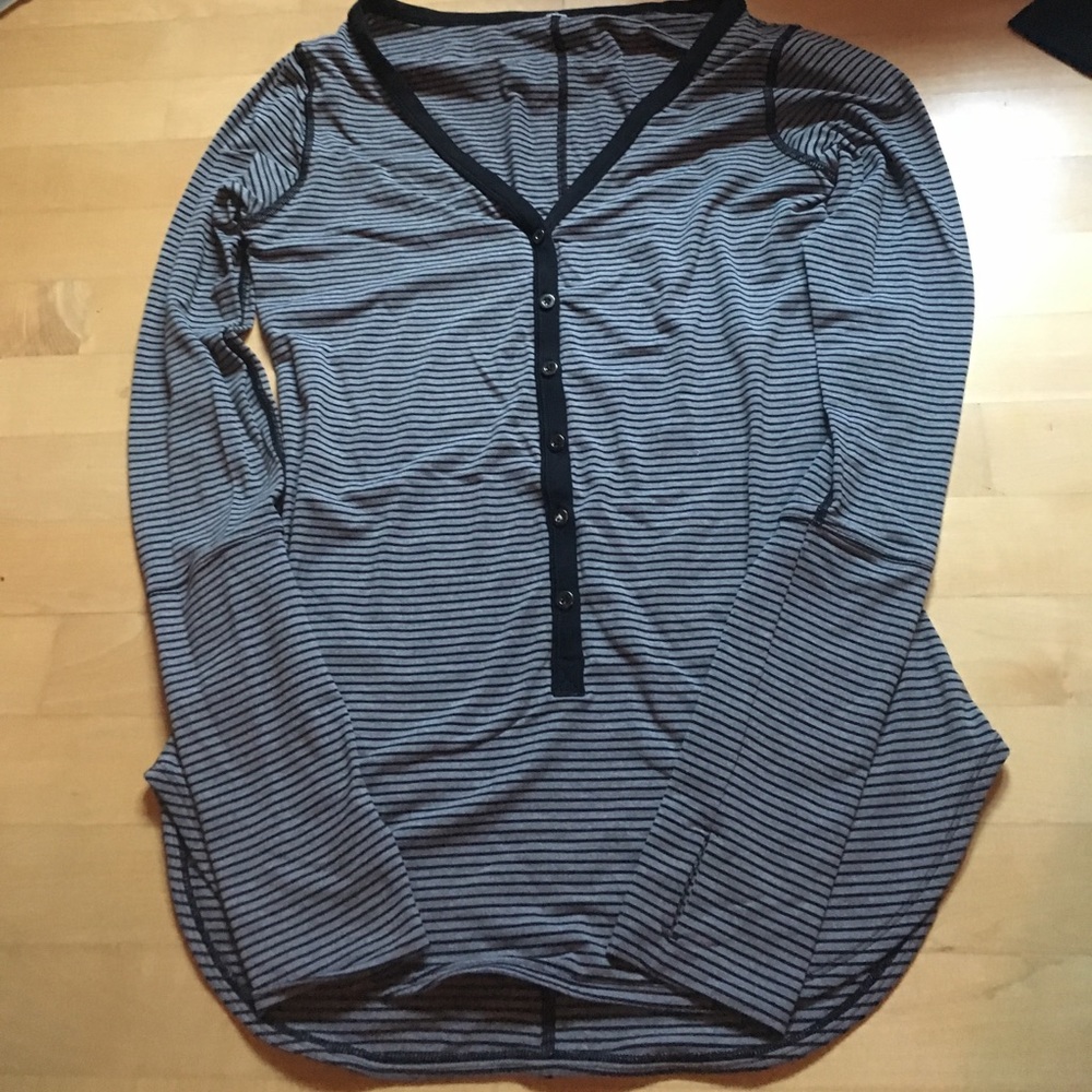 Lululemon long sleeve Henley