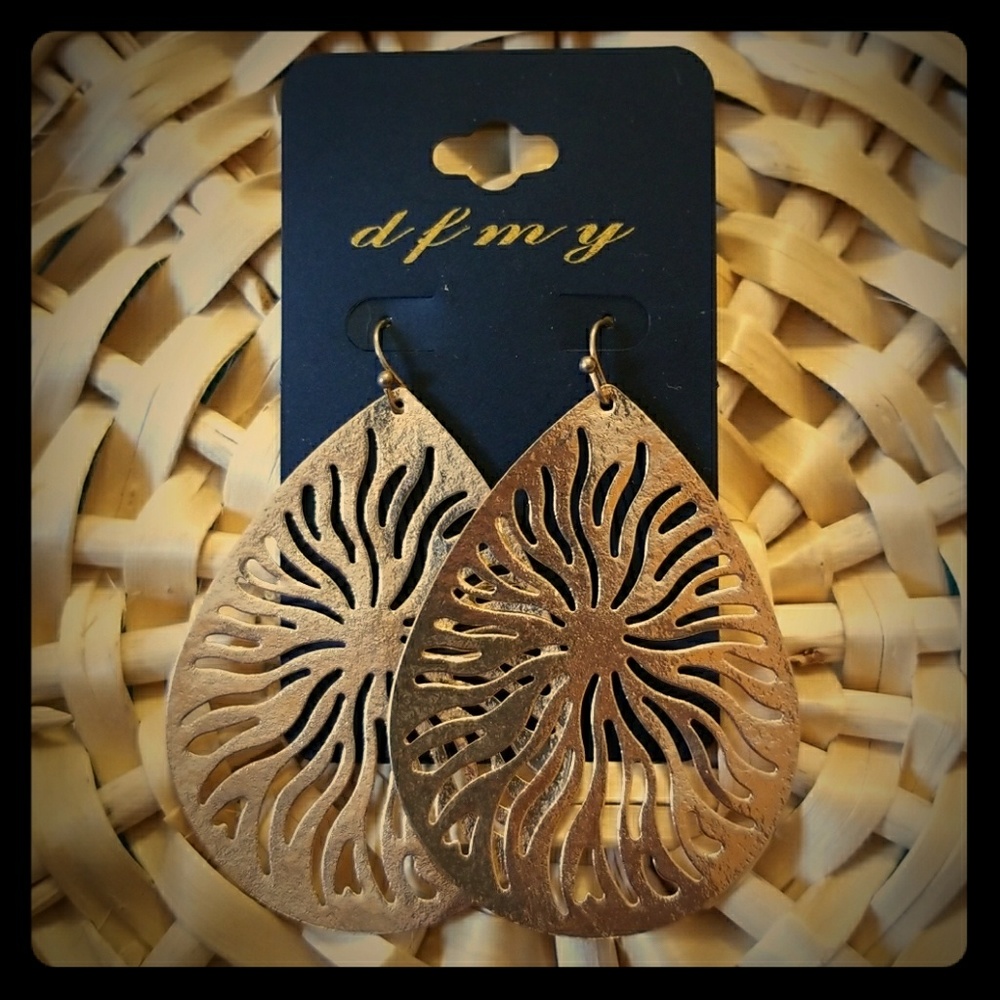 Gold plated "Sunbeam"Engraved Earrings