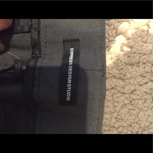 Express pants - Picture 3 of 4