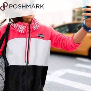 📚✏️BACK TO SCHOOL SALE📚✏️ VS PINK Anorak