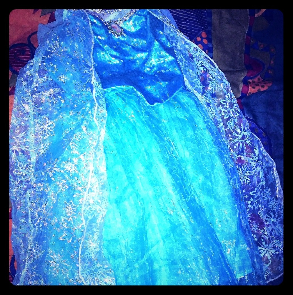 Elsa costume
