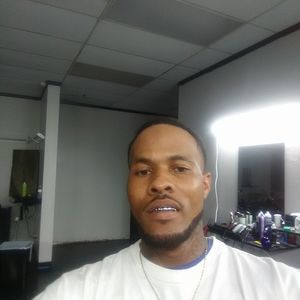 Meet your Posher, Adrian