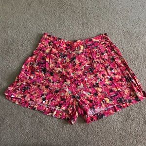 Flowy shorts