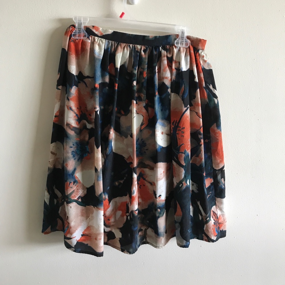 Floral midi skirt